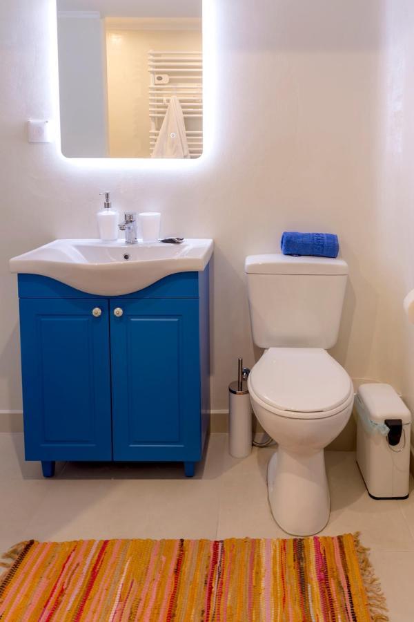 Blue And White Apartment Vipgreece Афіни Екстер'єр фото