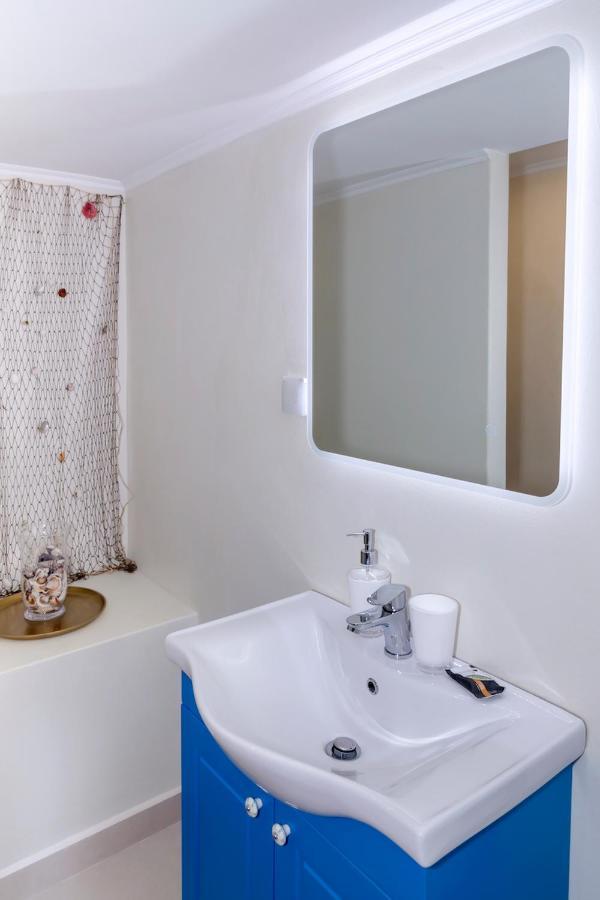 Blue And White Apartment Vipgreece Афіни Екстер'єр фото